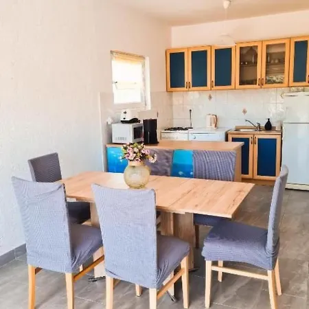 Fuer 7 Personen Ca- 120 M² In Supetarska Dra By Interhome Apartment *